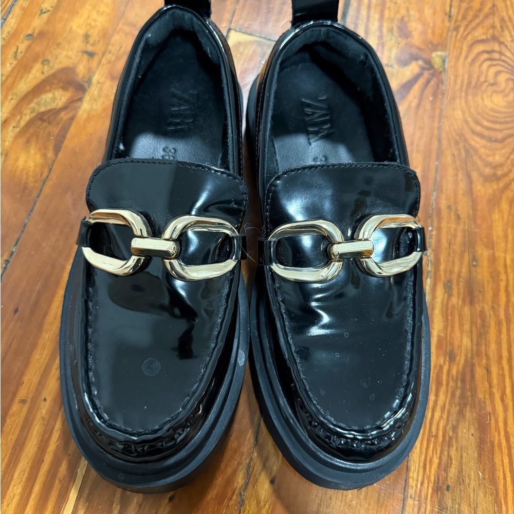 Zara Black Kids Dress Shoes with Gold Accents